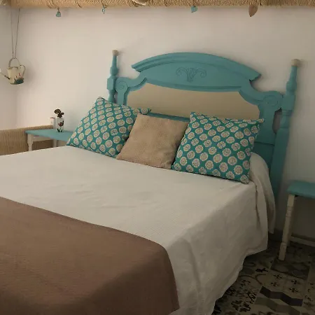 Apartment Estudio Lala1 *
